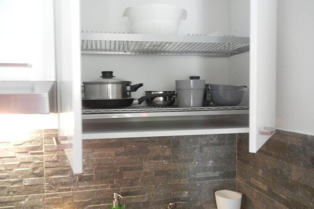 "Little Sicilian Home"-Room With A Private Bathroom & Kitchen -Fridge - And Shared A Beautiful Terrace On Hostel Taormina Center Buitenkant foto